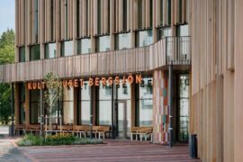 Kulturhuset Bergsjön – bygd med norske materialer Thumbnail