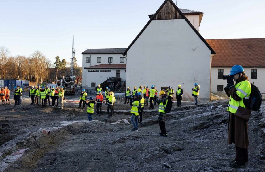 Nå er byggingen i gang