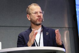 Jubler for historisk satsing på riksveiene Thumbnail