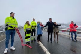 De skal bygge vegen Thumbnail