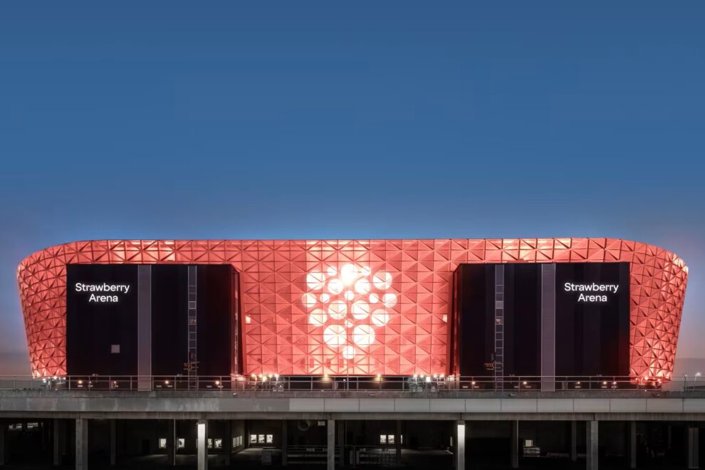 Nordens største arena bytter navn til Strawberry Arena