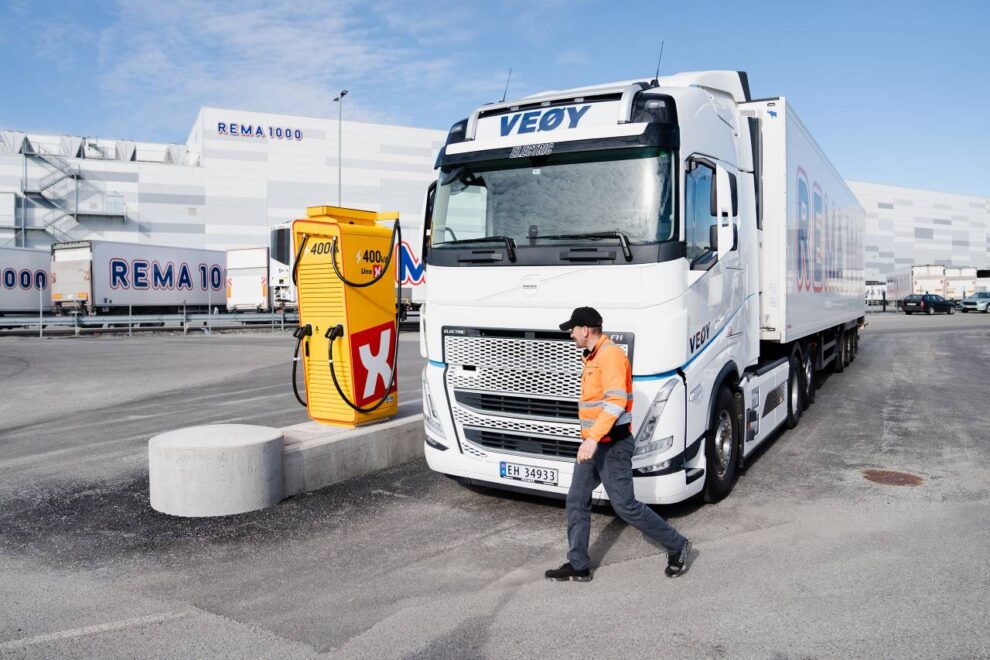 Satser på lading for tungtransport