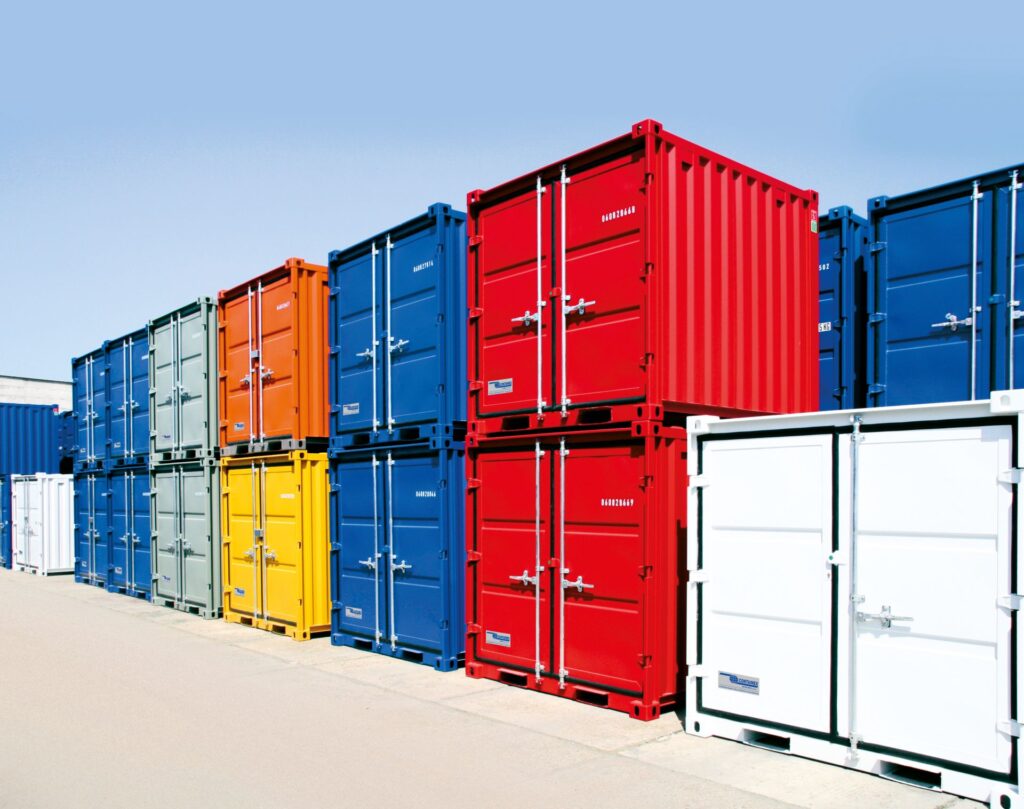 Lagercontainere I forskjellige farger
@Containex