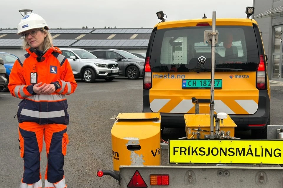 Info fra personbiler skal gi tryggere vinterveier