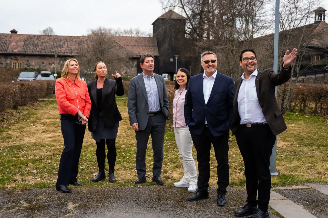 OBOS og Thon Gruppen skal bygge sammen på Fornebu