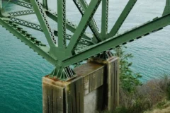 Tre skadde etter brokollaps