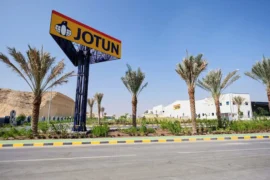 Malingsgigant stenger fabrikker i Dubai og Bahrain Thumbnail