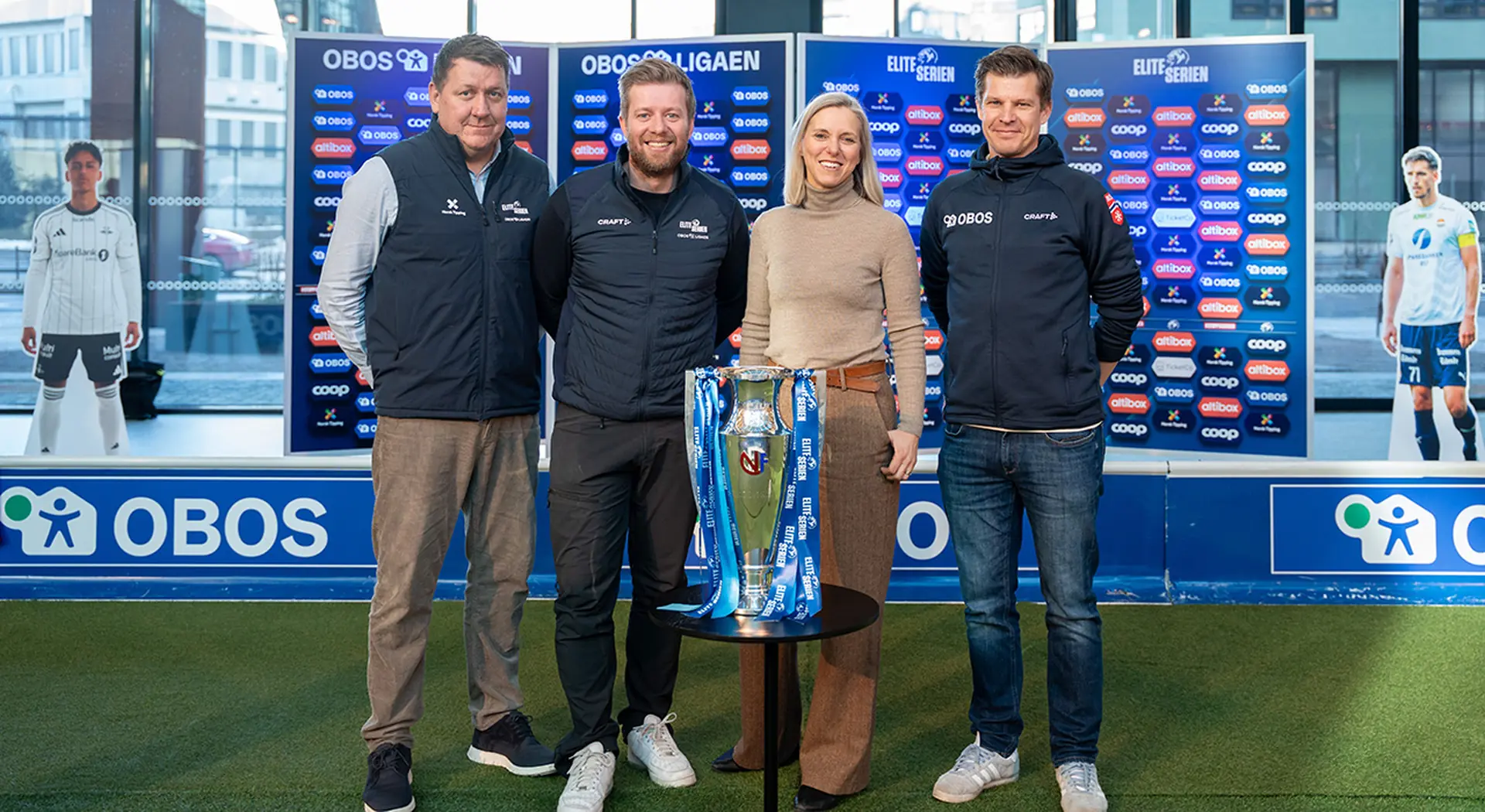 Pål Breen, kommersiell leder NTF (t.v.), Jens Haugland, administrerende direktør NTF, Marianne Gjertsen Ebbesen, konsernsjef i OBOS og Rasmus Aarflot, sponsorsjef i OBOS. Foto: Fredrik Saltbones