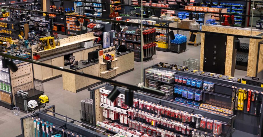 Nyåpnet varehus for byggeproffs Logo