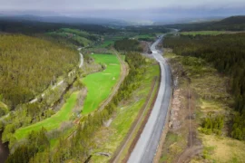 Ny E6-strekning åpner tre kvart år før tiden Thumbnail