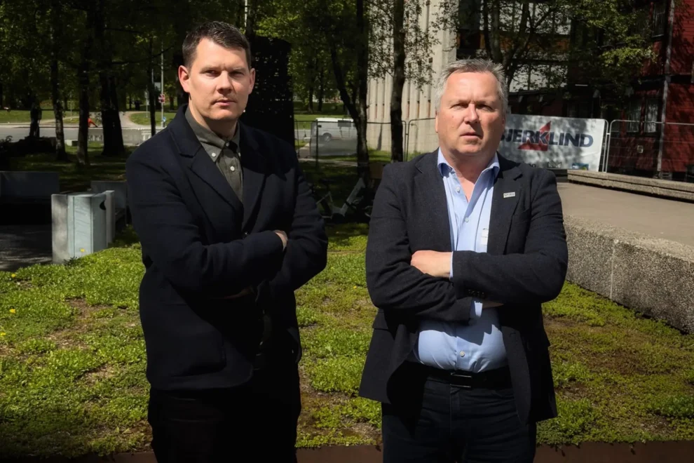 Forhandlingsledrne fra Fellesforbundet og Norsk Arbeidsmandsforbund, Lasse Helland og Kjell Ivar Slettmoen Foto: Fellesforbundet/Norsk