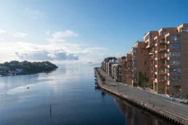 Tangen Terrasse – «Parken klatrer opp i bygget» Thumbnail